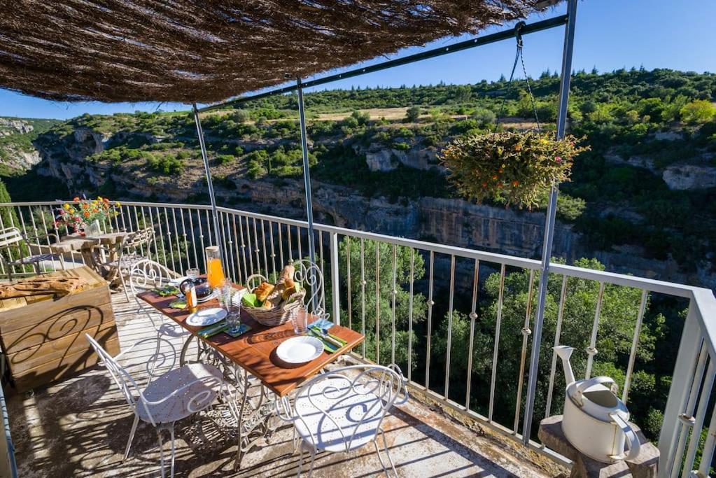 Le Brianyourhosthelper Apartment Minerve Exterior photo