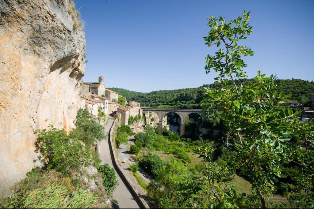 Le Brianyourhosthelper Apartment Minerve Exterior photo